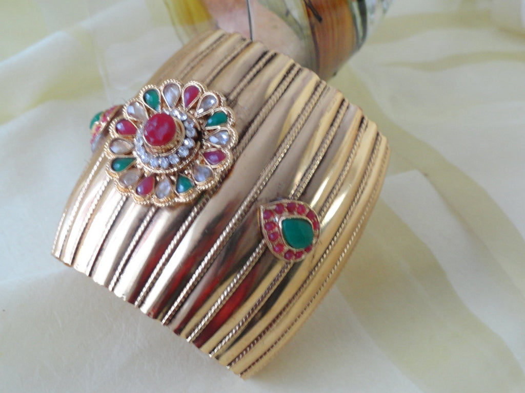 cuff bracelet from india, red green stones artikrti 4