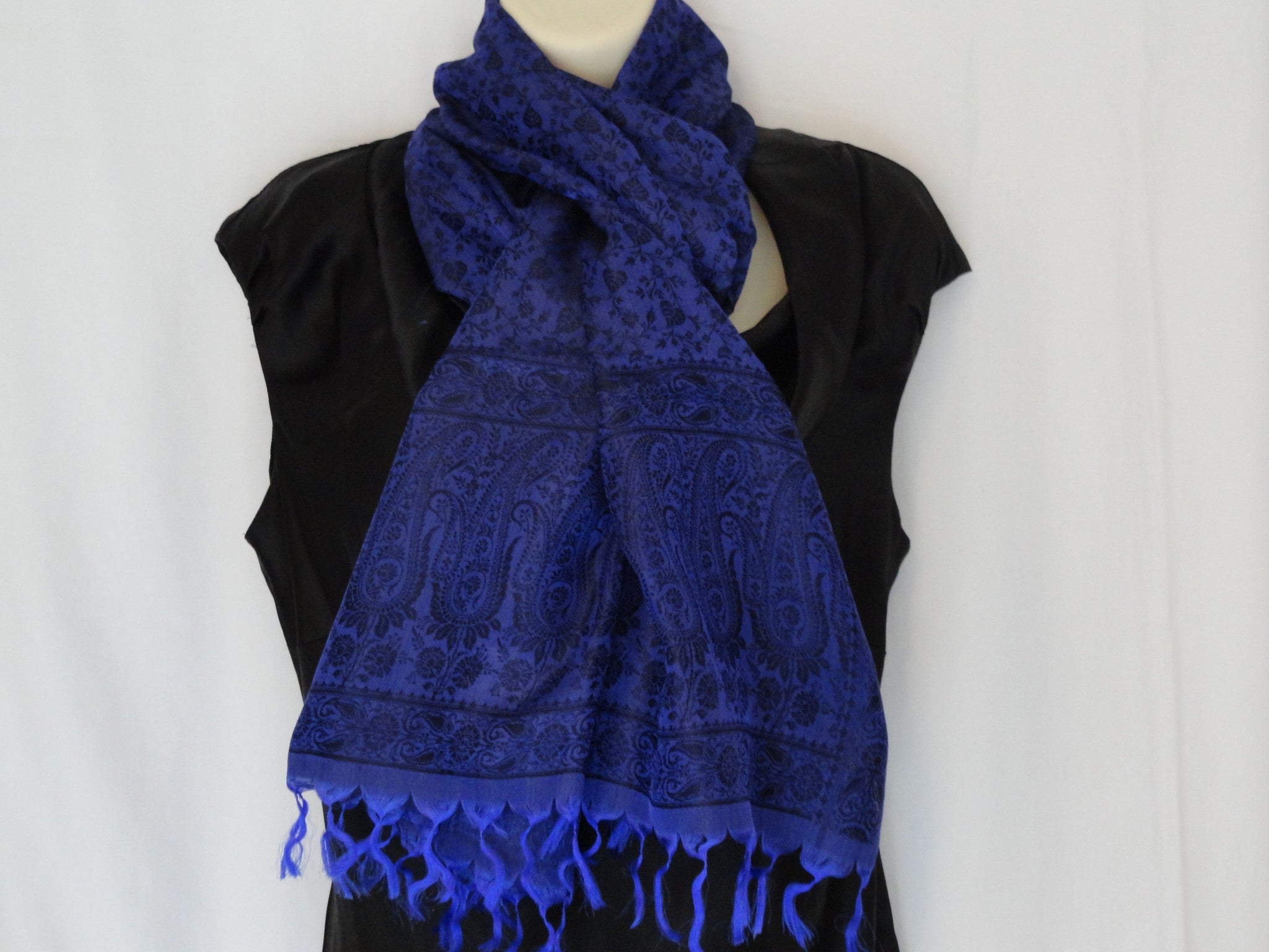 Ethnic, indian, silk scarf, Indian Silk shawl. Ink blue, hand woven si ...