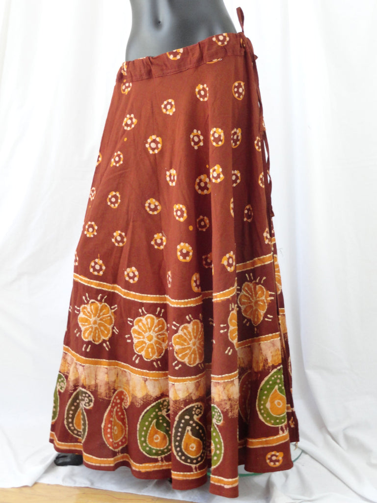 Hand painted Indian skirt. Cotton, long,wavy skirt. Rust brown, beige ...