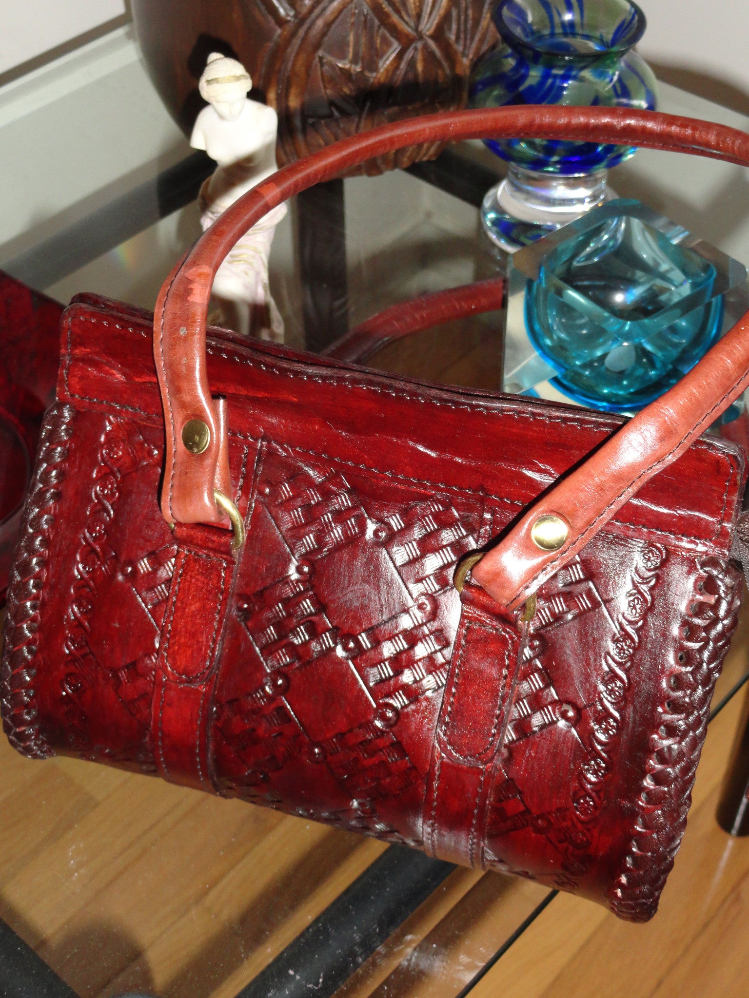 Leather purse Cos Burgundy in Leather - 39597821